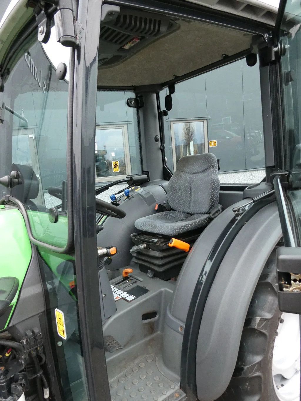 Deutz Agrokid 230 4wd / 00359 Draaiuren / Full Options