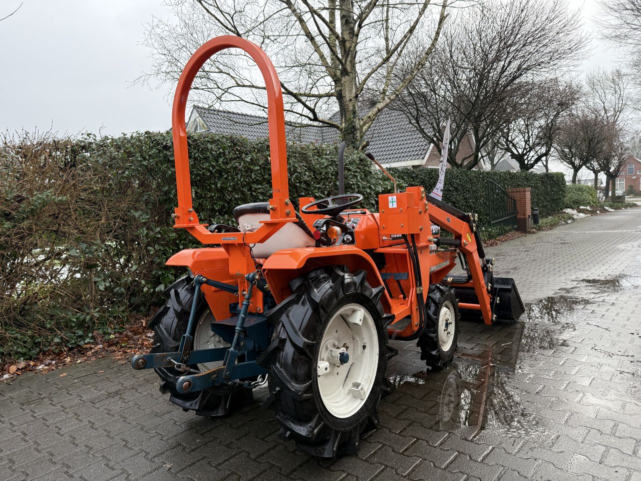 Kubota B1502DT with Front Loader