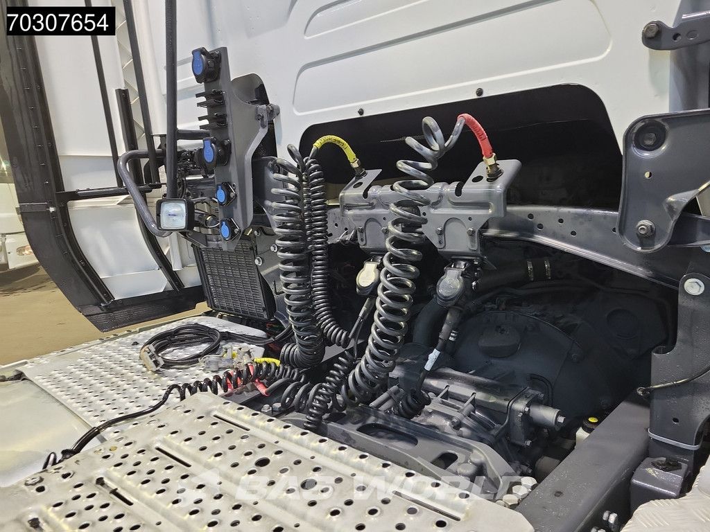 Scania R500 4X2 Retarder Standklima 950L Tank Navi