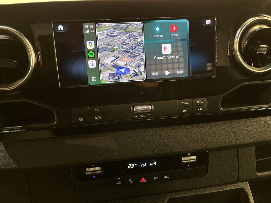 Mercedes-Benz Sprinter 317 CDI L3 RWD Automaat Open Laadbak / Euro 6 / Trekhaak 3500 KG / Airco / Cruise Control / CarPlay / Navigatie / 3-ZIts / 27.000 KM !!