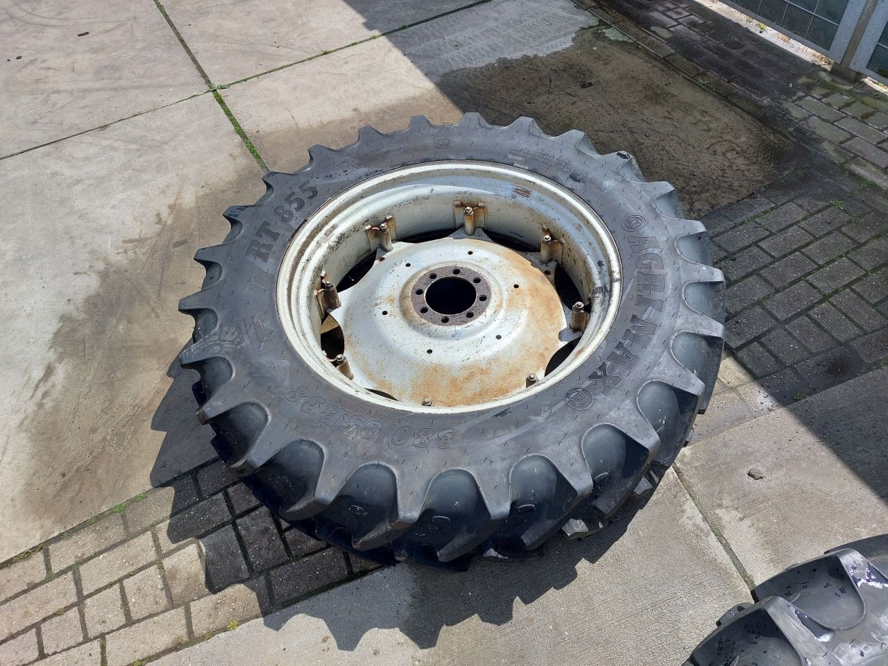 Banden diversen maten met velg