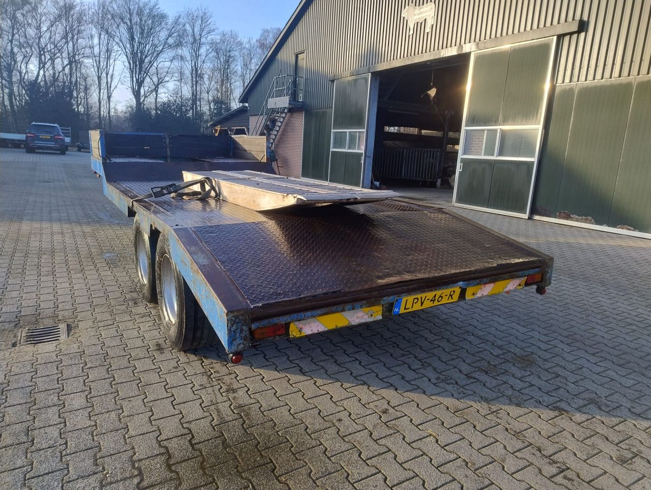 Oprijkar dieplader machinetransporter 12t