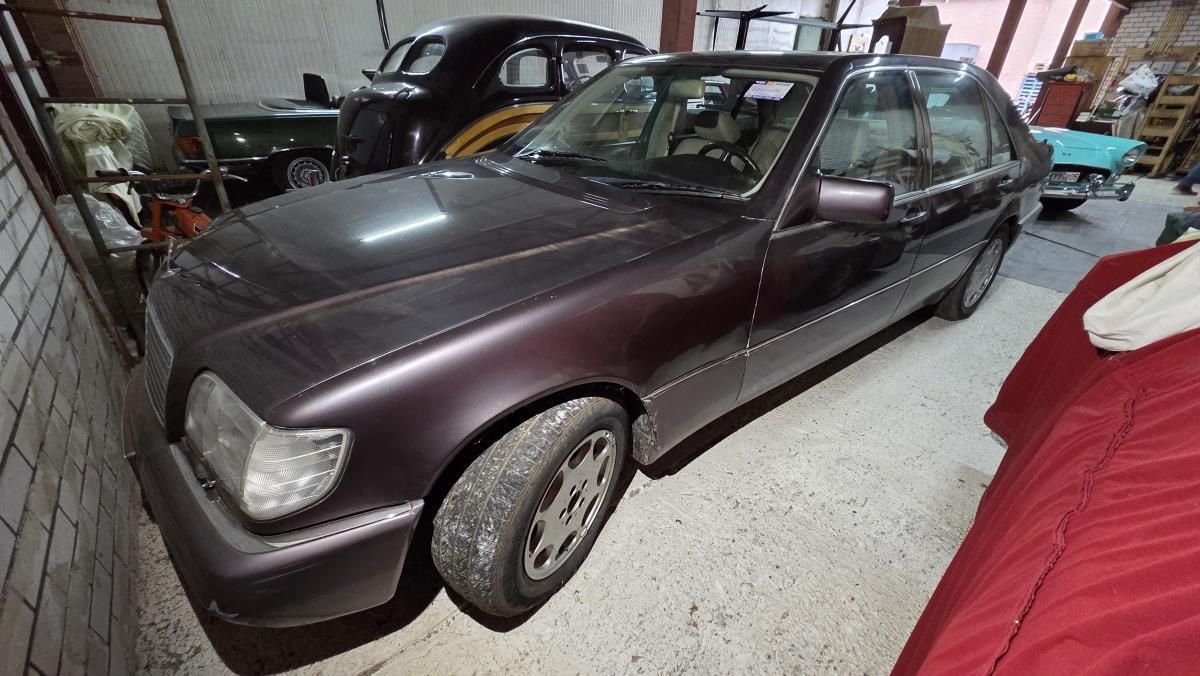 Mercedes Benz 600SEL