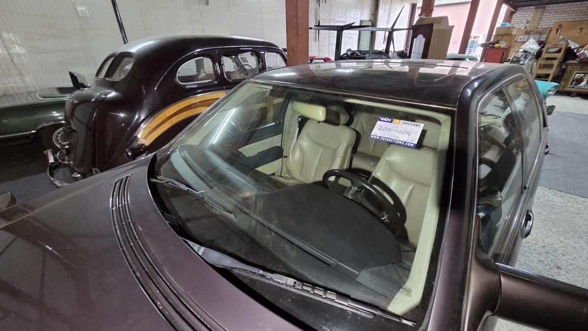 Mercedes Benz 600SEL