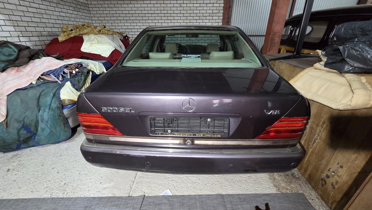 Mercedes Benz 600SEL