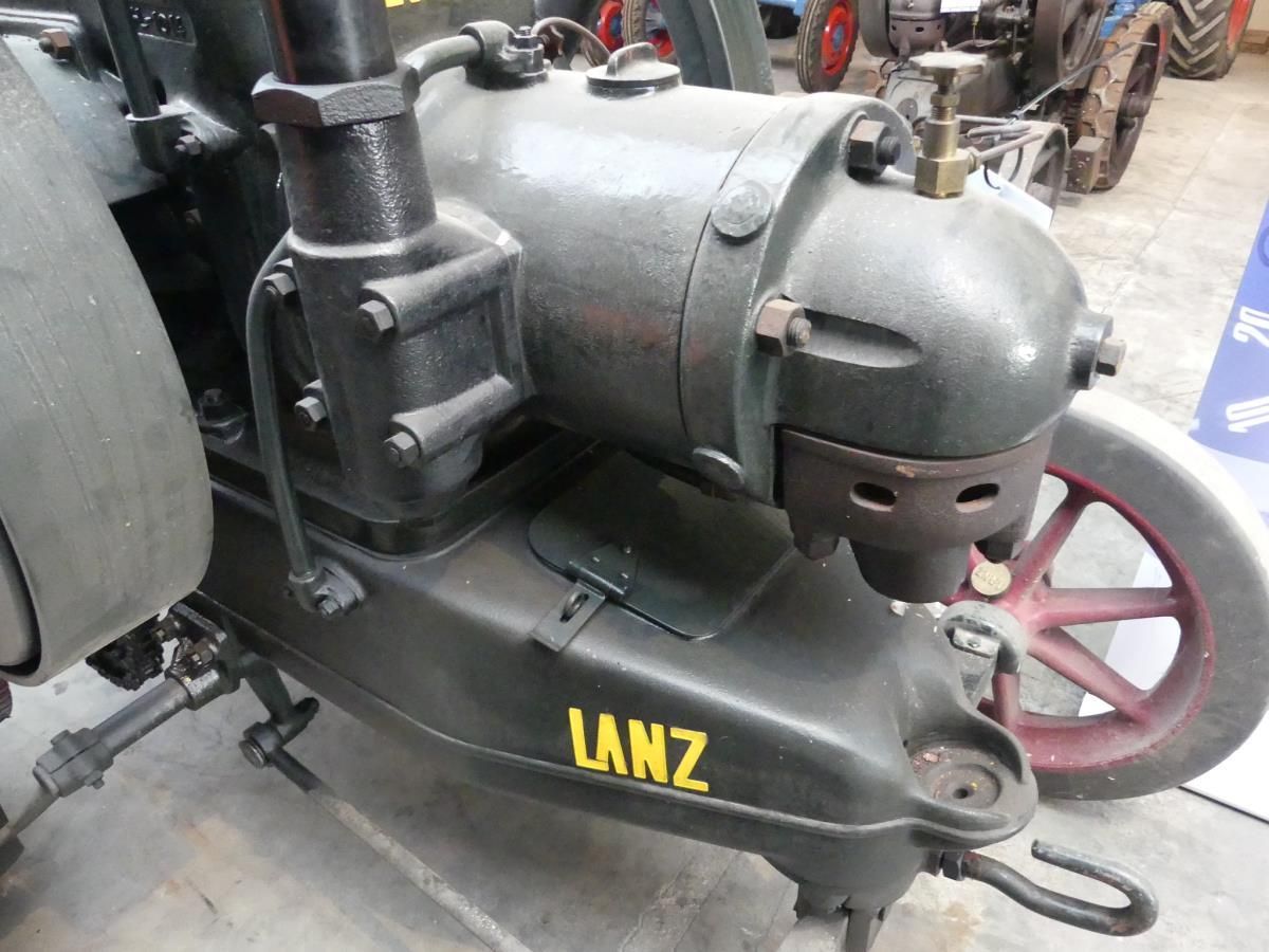 Lanz HL 12
