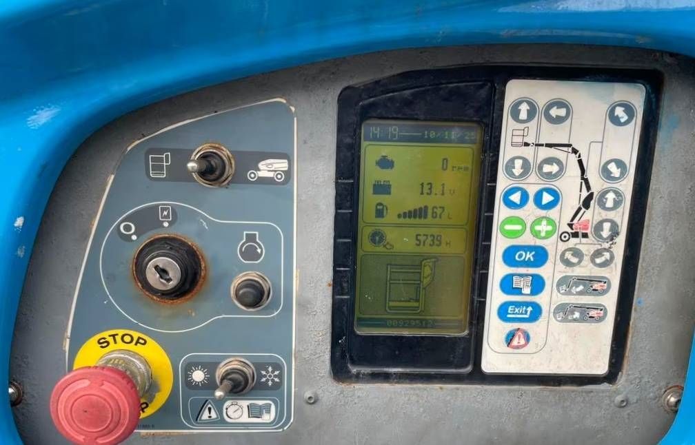 Manitou 280TJ telescoophoogwerker 28m Manitou