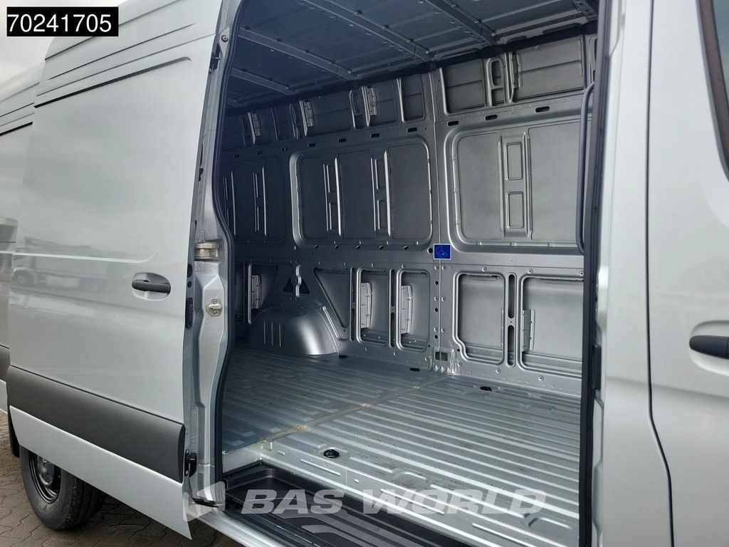 Mercedes Sprinter 319 CDI Automaat 4x4 190PK L4H2 XXL LED ACC Navi 360Camera 10'' MBUX CarPlay Parkeersensoren Euro6 4wd Allrad L4 Long 15m3 Klima