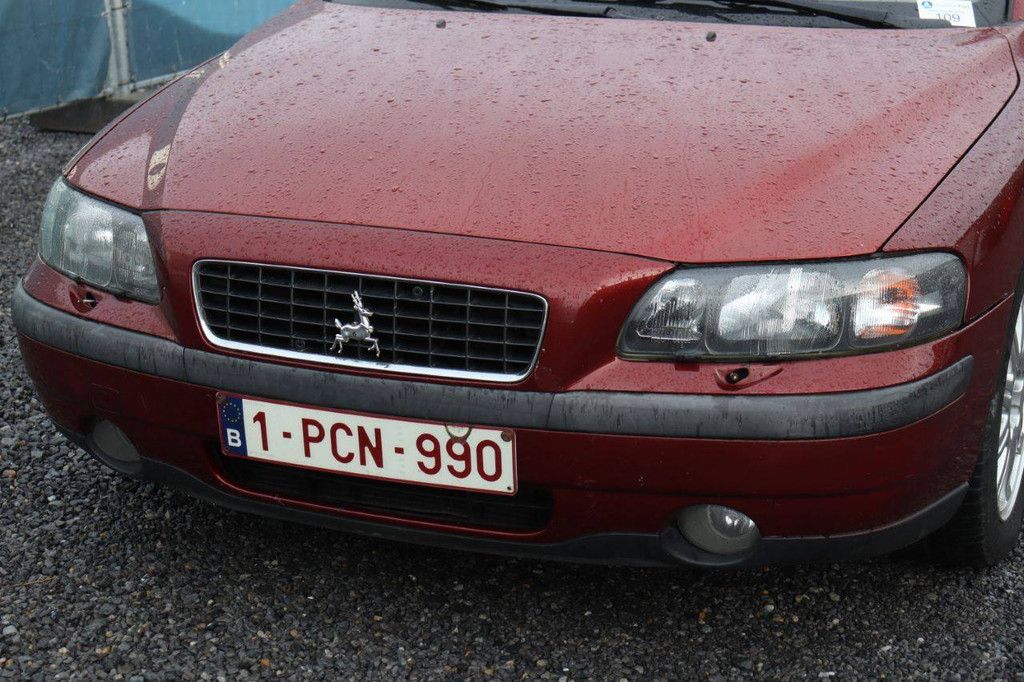 Pkw Volvo S60 LPG + Benzin 2001 (Marge)