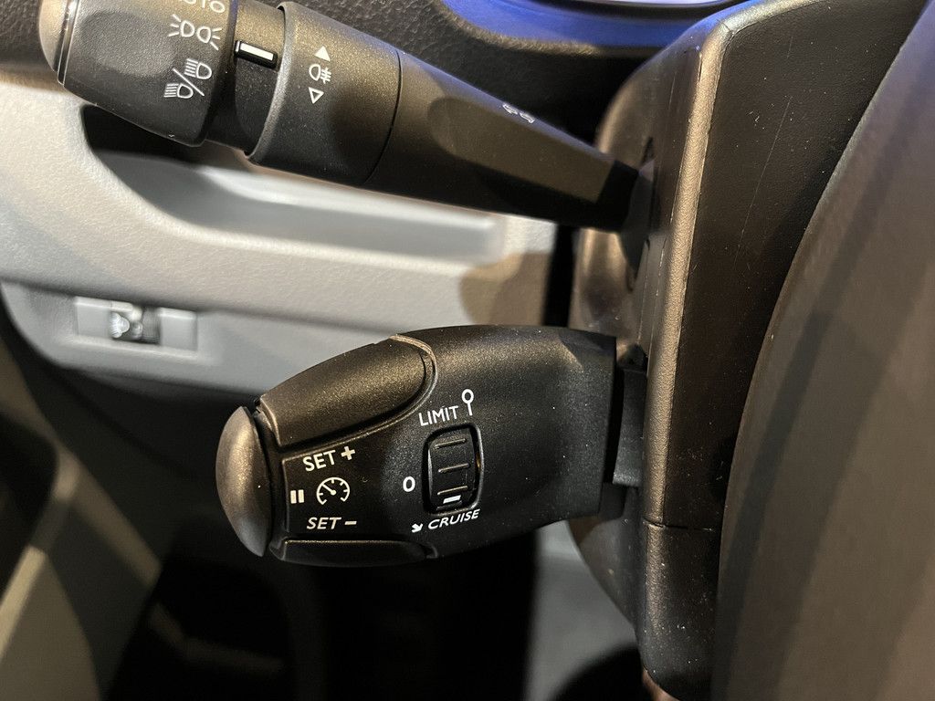 Citroën ë-Jumpy L3 136 75 kWh / 100% Elektrisch !! / Kast-inrichting / Airco / Cruise Control / Klep / 3-Zits / 31.500 KM !!