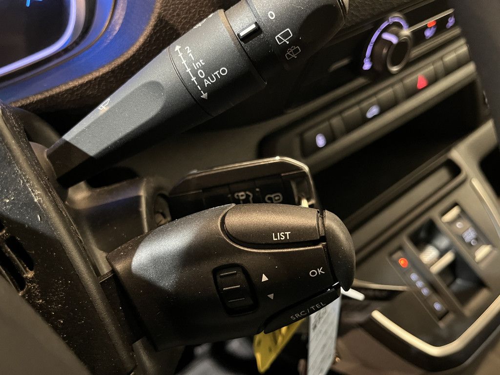 Citroën ë-Jumpy L3 136 75 kWh / 100% Elektrisch !! / Kast-inrichting / Airco / Cruise Control / Klep / 3-Zits / 31.500 KM !!