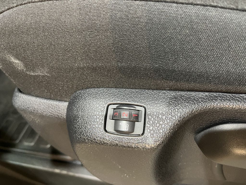 Citroën ë-Jumpy L3 136 75 kWh / 100% Elektrisch !! / Kast-inrichting / Airco / Cruise Control / Klep / 3-Zits / 31.500 KM !!