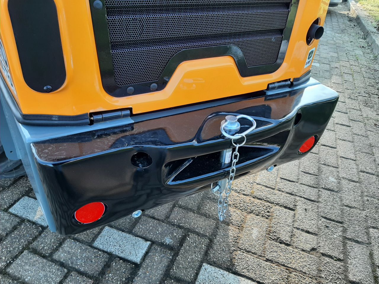 GiANT G2300 X-tra HD kniklader / shovel