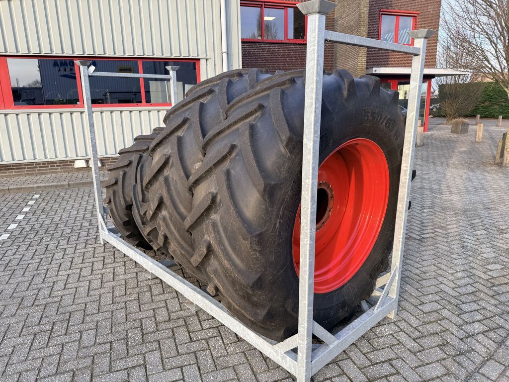 Michelin Multibib 650/65R38 & 540/65R28 Set