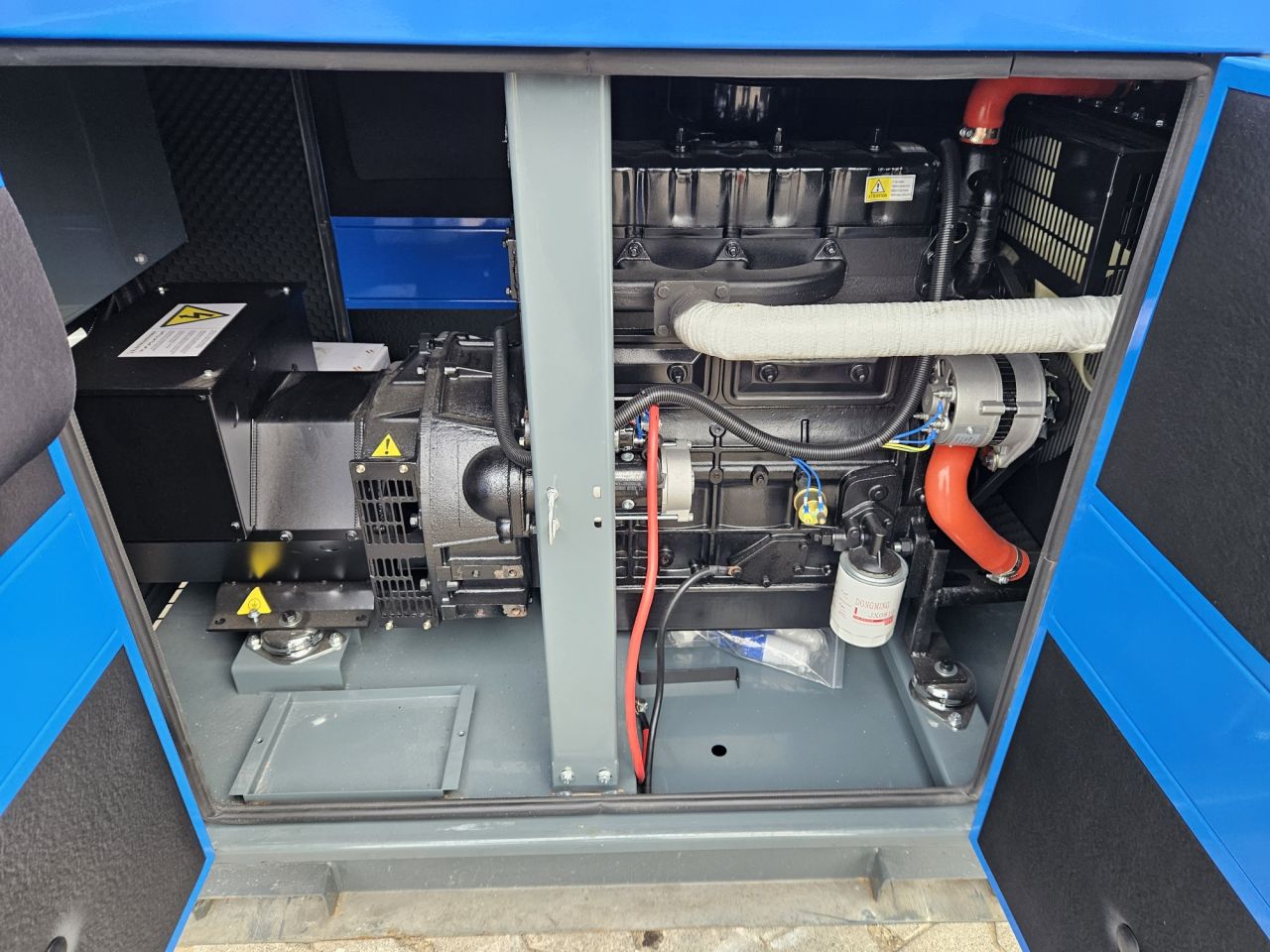 Nieuwe Salini VG-R30 37.5 Kva generator ref. LD2504288-47