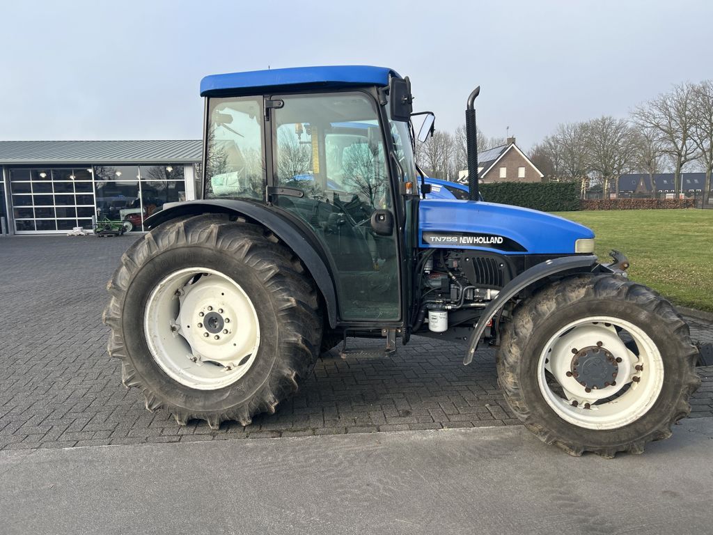 New Holland TN75S 2000