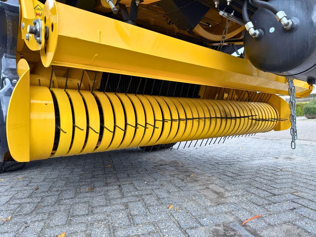 New Holland BB1270 Plus Balenpers