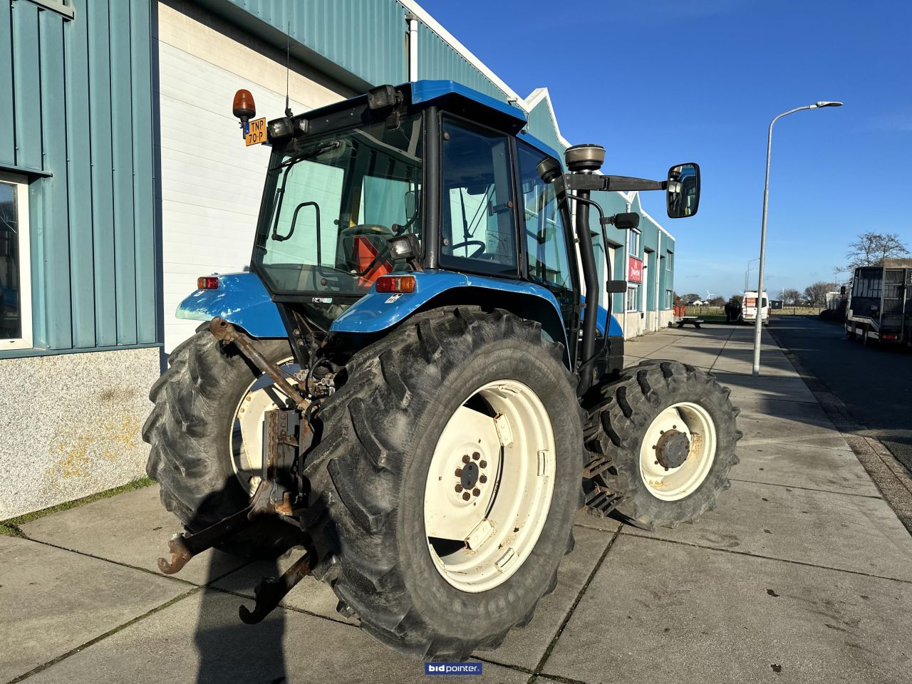 New Holland TS90