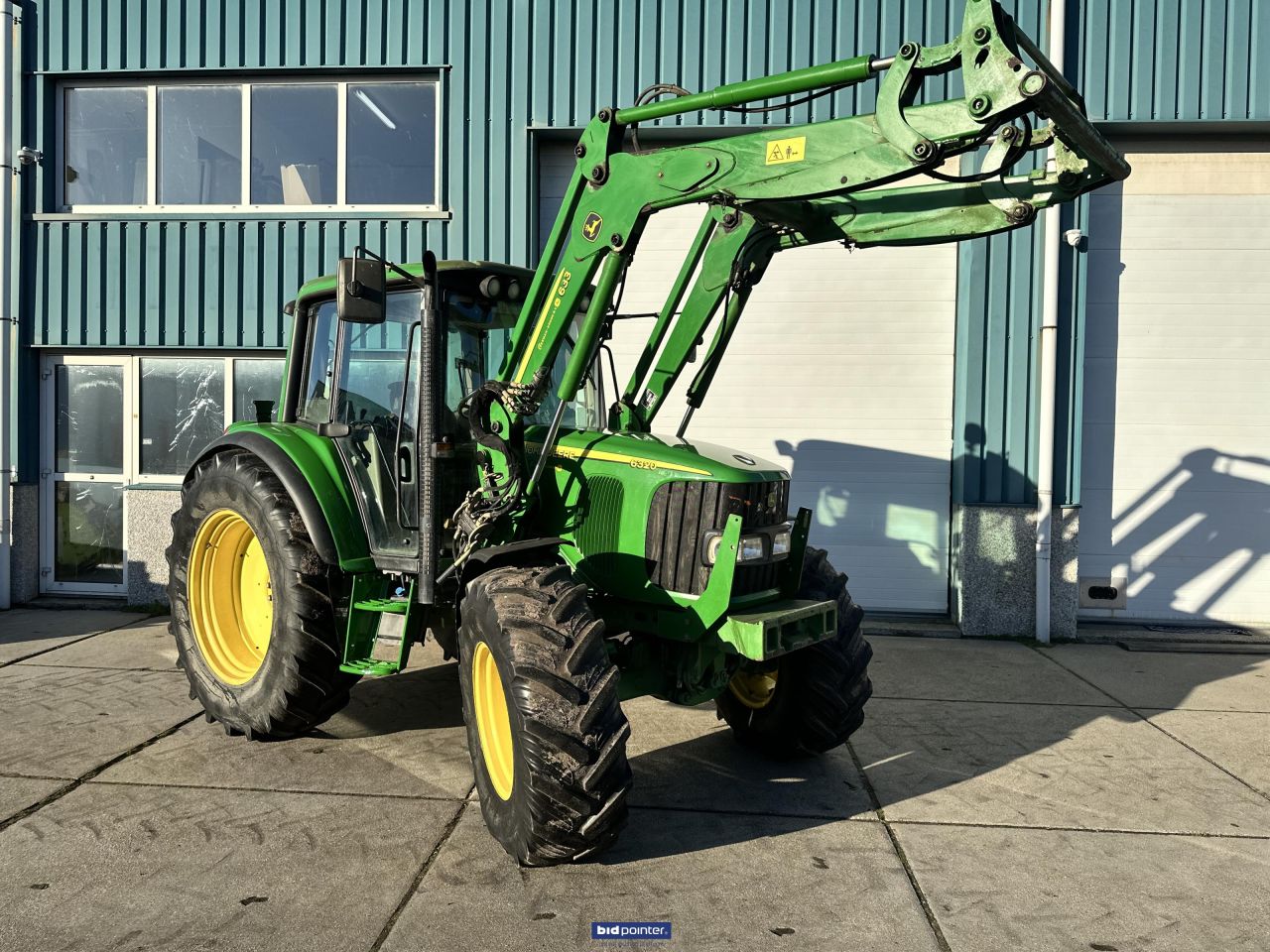 John Deere 6320