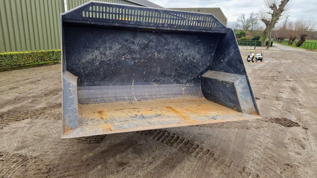 Hekamp Hoogkipbak S 240 D130 H120