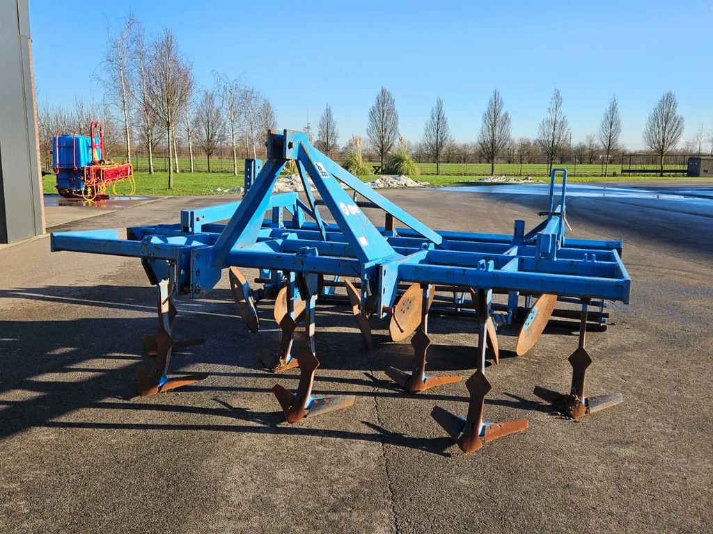 Buts Meulepas CM 7T stoppelcultivator