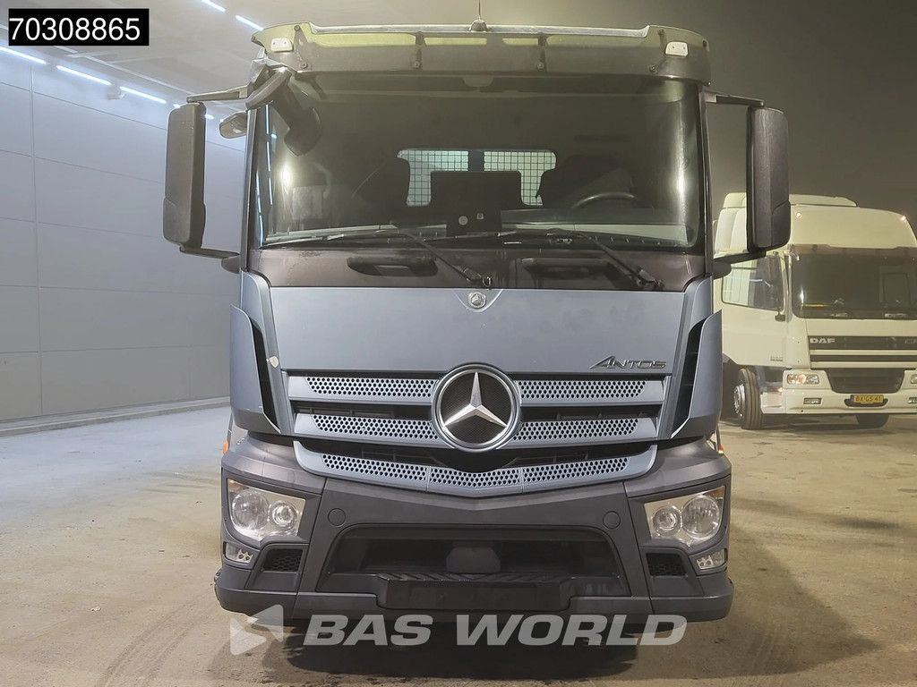 Mercedes Antos 1836 4X2 Palfinger M14T-25 MPA skiploader Automatic Airco Euro 6