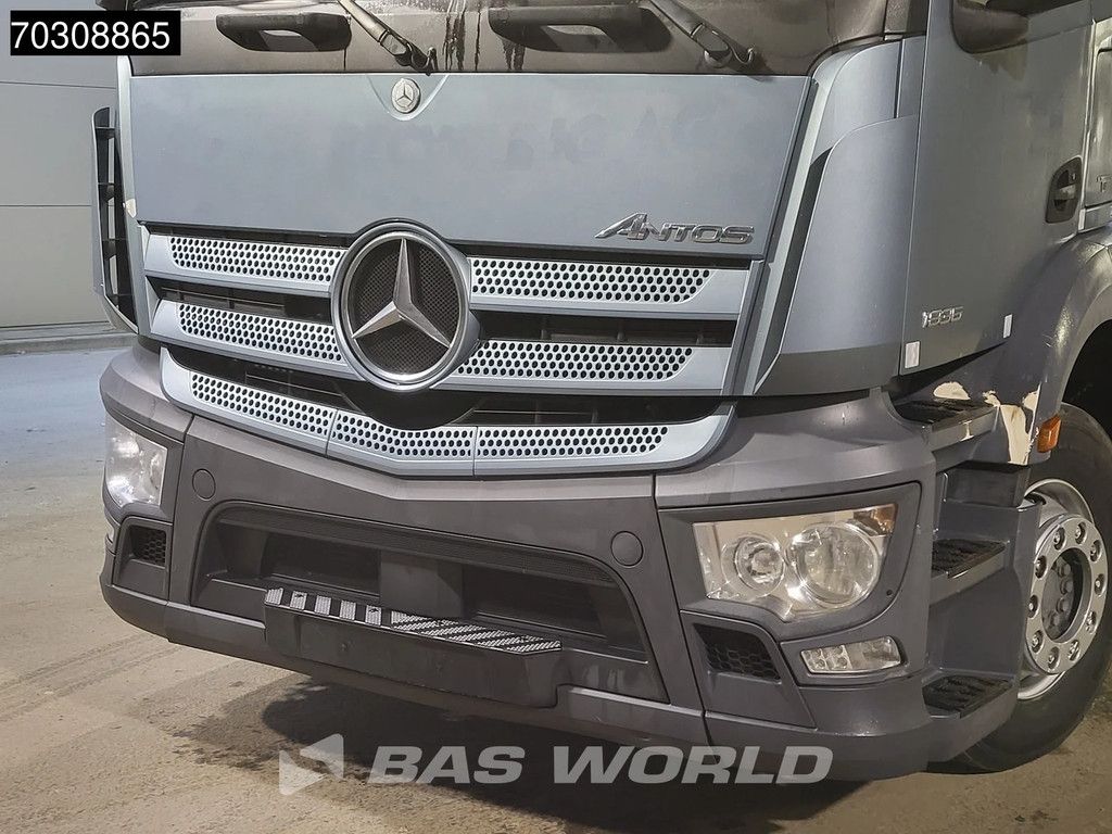 Mercedes Antos 1836 4X2 Palfinger M14T-25 MPA skiploader Automatic Airco Euro 6