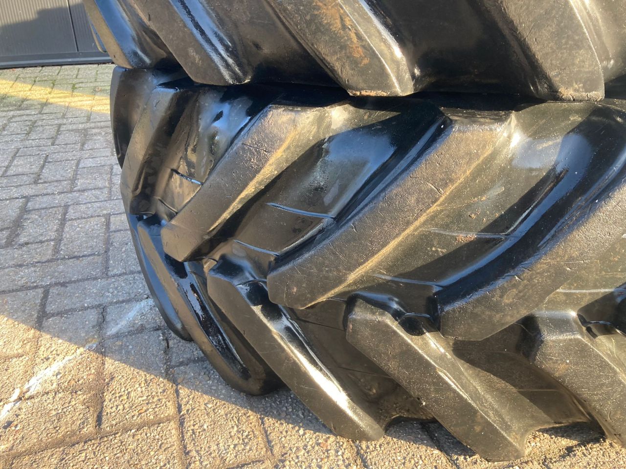 Trelleborg 540/65 R38 + Alliance 420/70R24