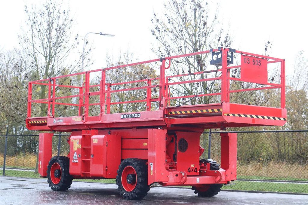 LGMG SR1023D | 12 METER | 1.100 KG