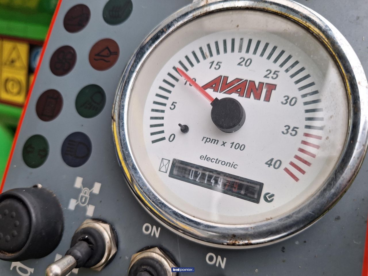 Avant 735 TDL minilader