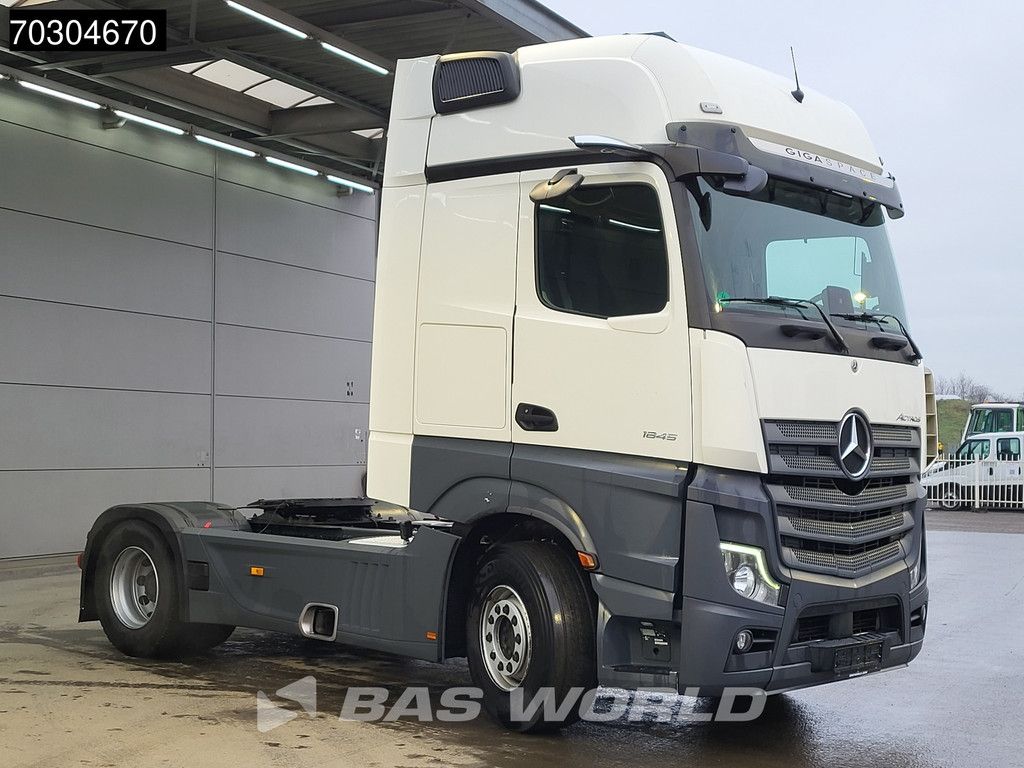 Mercedes Actros 1845 4X2 GigaSpace Retarder MirrorCam Navi Euro 6