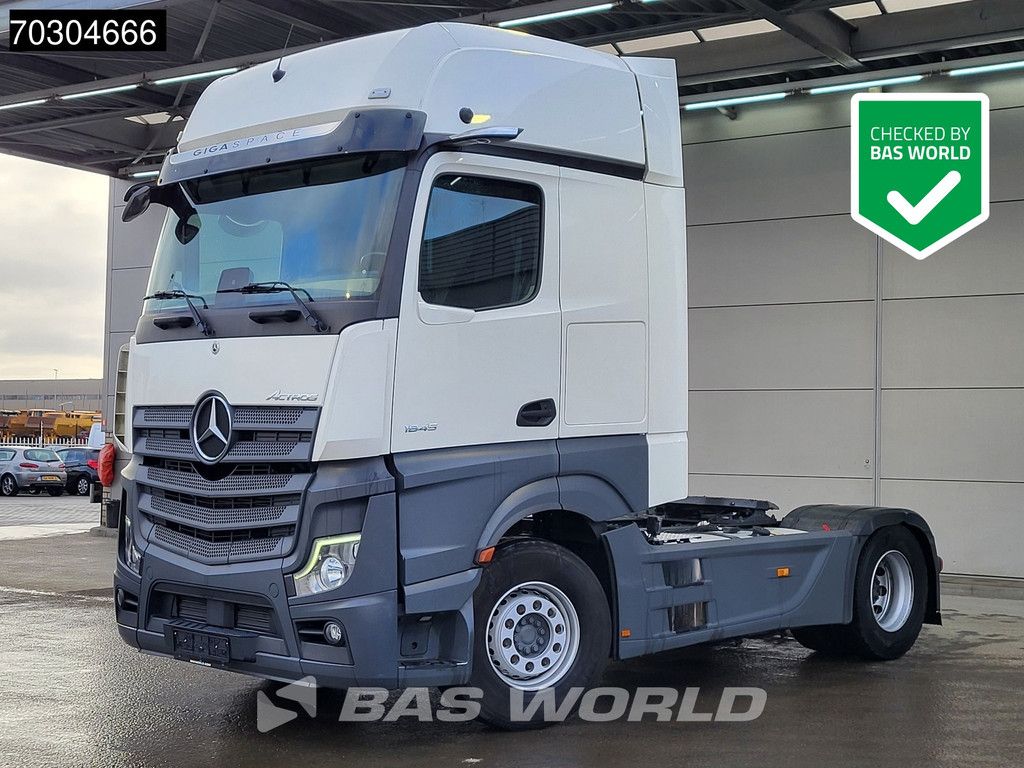 Mercedes Actros 1845 4X2 GigaSpace Retarder MirrorCam Navi Euro 6