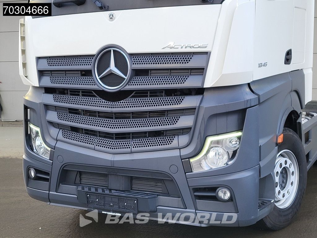 Mercedes Actros 1845 4X2 GigaSpace Retarder MirrorCam Navi Euro 6