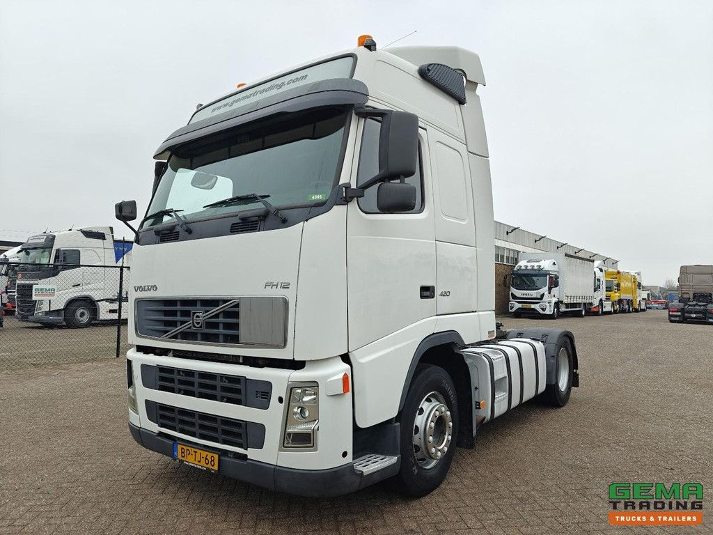 Volvo FH12-420 4x2 Globetrotter Euro3 - Dubbele Tanks - NL truck