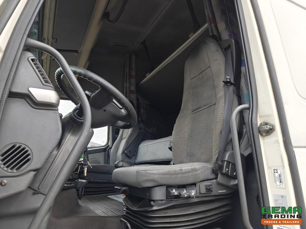 Volvo FH12-420 4x2 Globetrotter Euro3 - Dubbele Tanks - NL truck