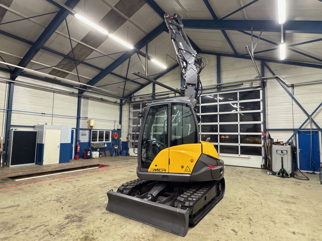 Te koop: Mecalac 6MCR