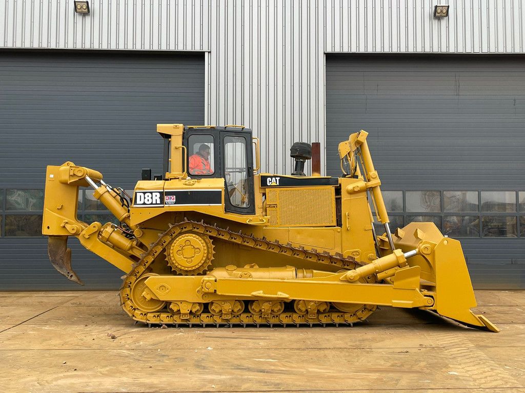 Caterpillar D8R - Ripper / Canopy