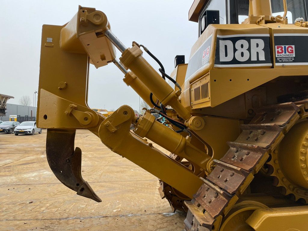 Caterpillar D8R - Ripper / Canopy