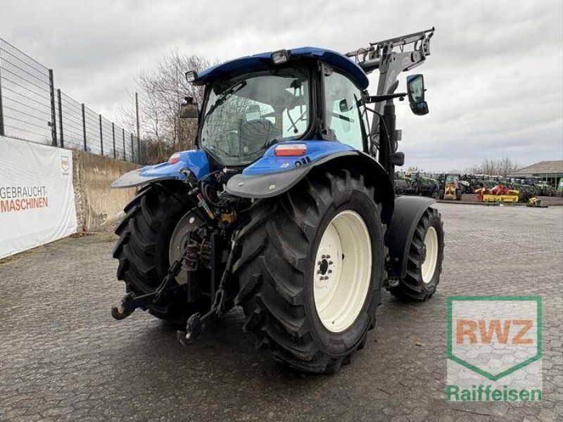 New Holland T6020