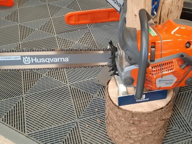 Husqvarna 592XP mit 70cm Schwert