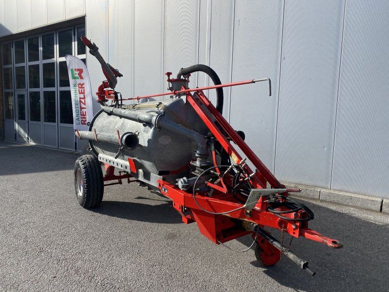 Kirchner KVH 2500 Güllefass