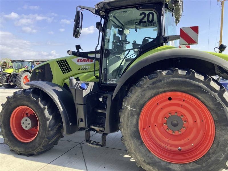 Claas AXION 830 CMATIC ST5 CEBIS