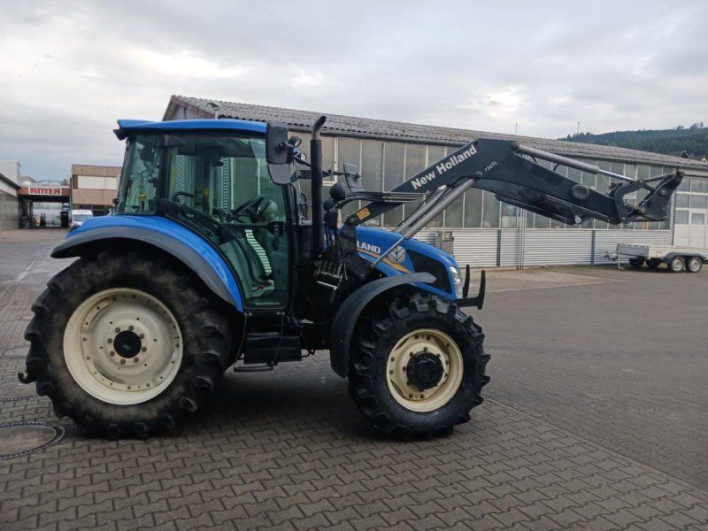 New Holland T5.105