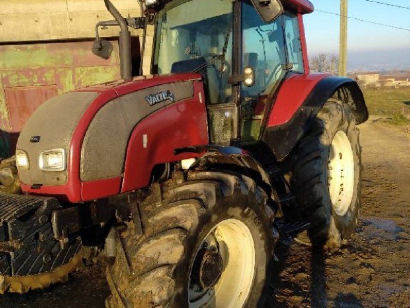 Valtra C90