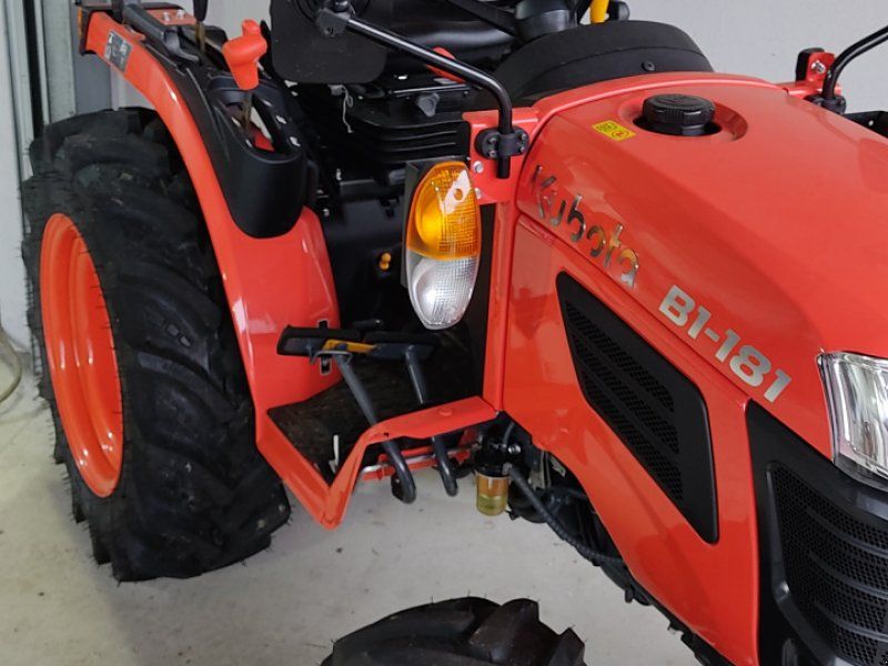 Kubota B1-181