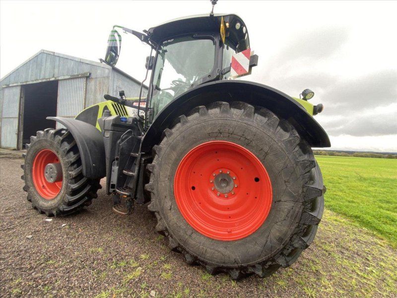 Claas AXION 930