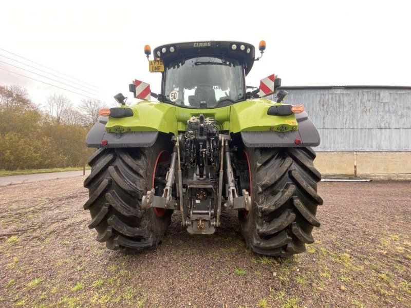 Claas AXION 930