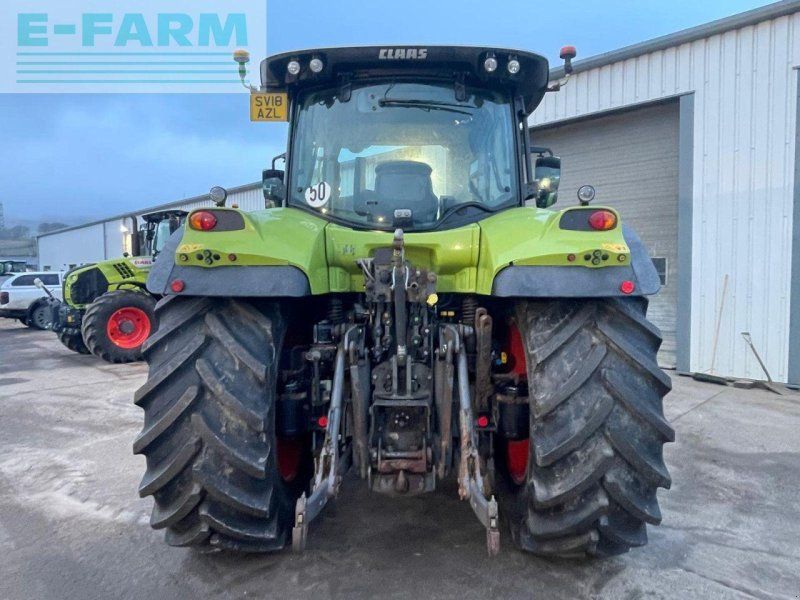 Claas ARION 650