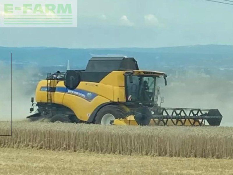 New Holland CX 7.90