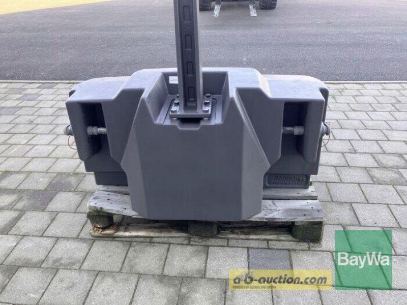 Fendt Z GEWICHT 3300 KG #A020